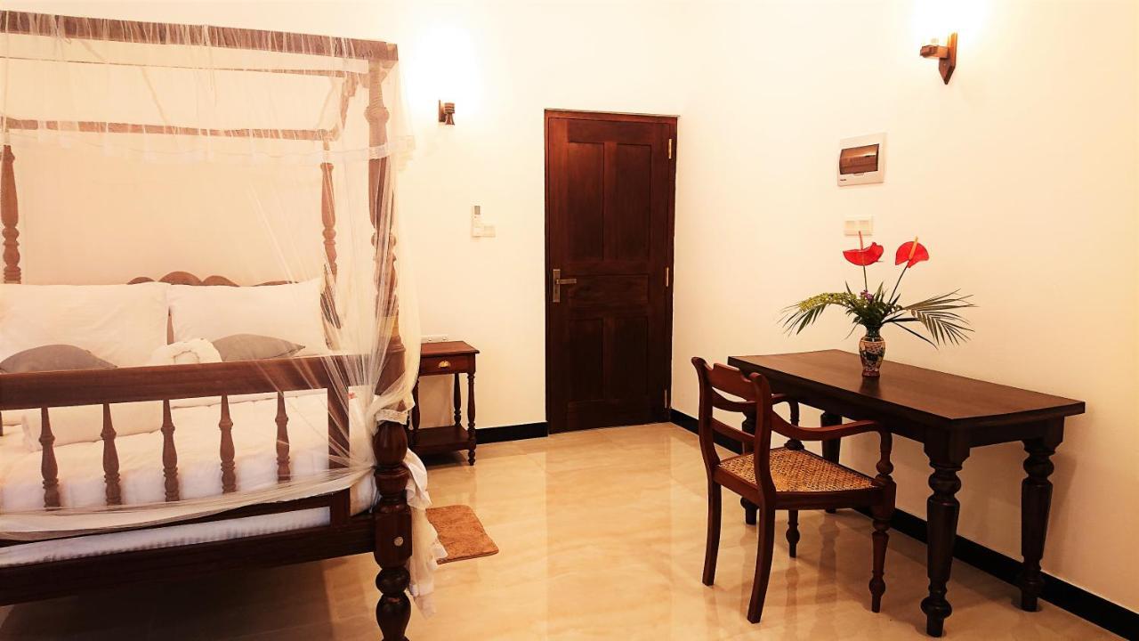 Tropical Inn Мирисса Экстерьер фото