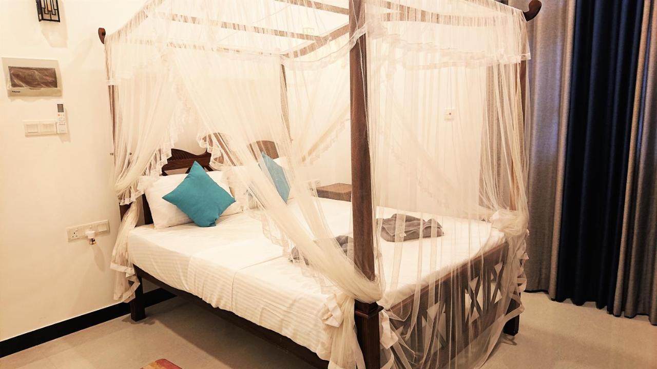 Tropical Inn Мирисса Экстерьер фото