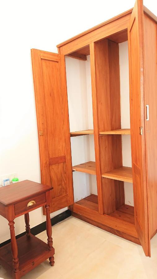 Tropical Inn Мирисса Экстерьер фото