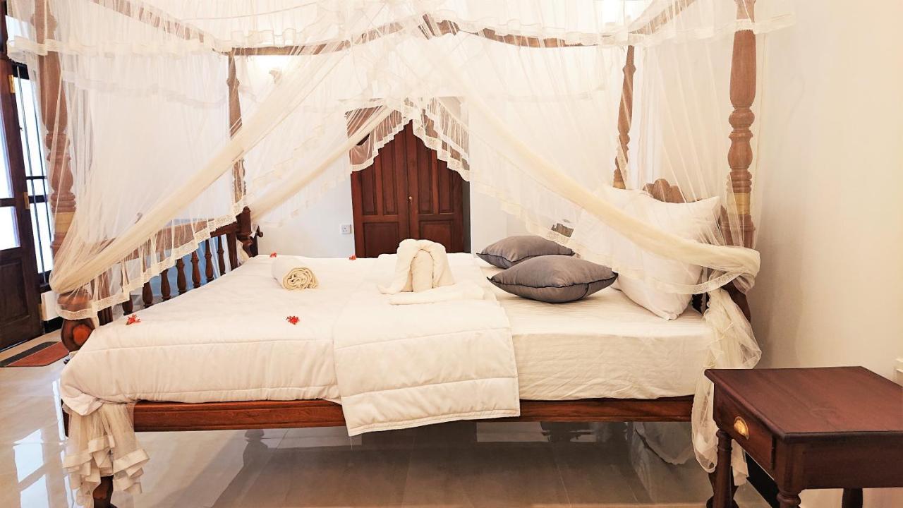 Tropical Inn Мирисса Экстерьер фото