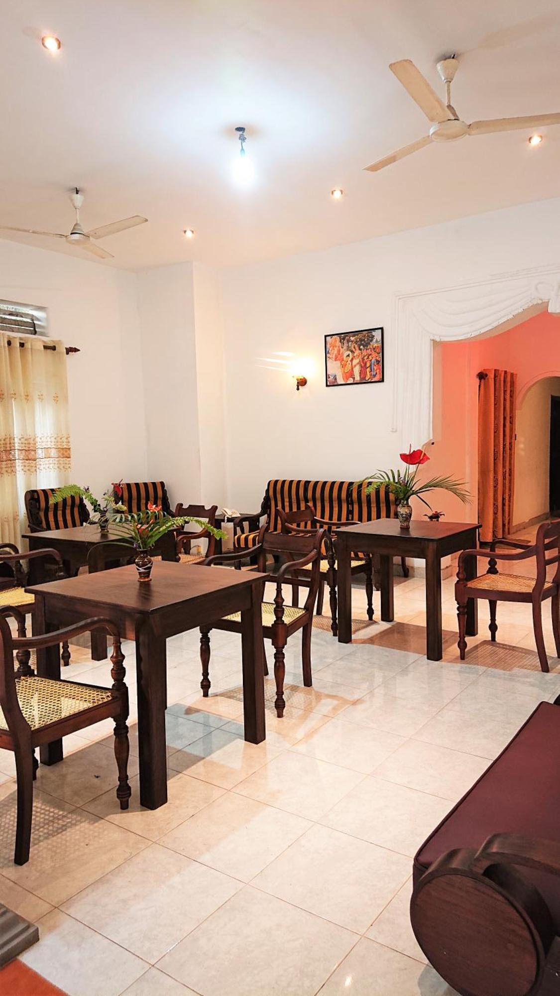 Tropical Inn Мирисса Экстерьер фото